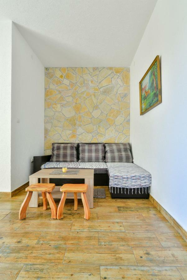 Pataki Guesthouse Petrovac Eksteriør bilde
