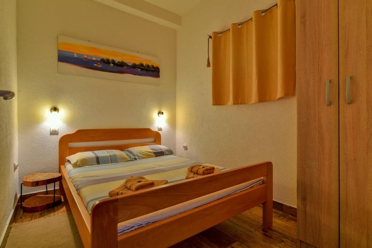 Pataki Guesthouse Petrovac Rom bilde