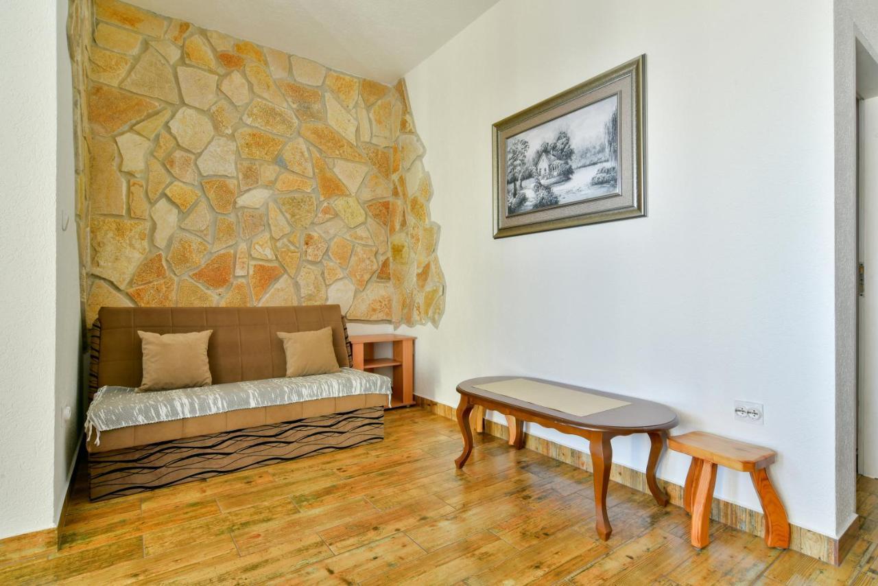 Pataki Guesthouse Petrovac Eksteriør bilde