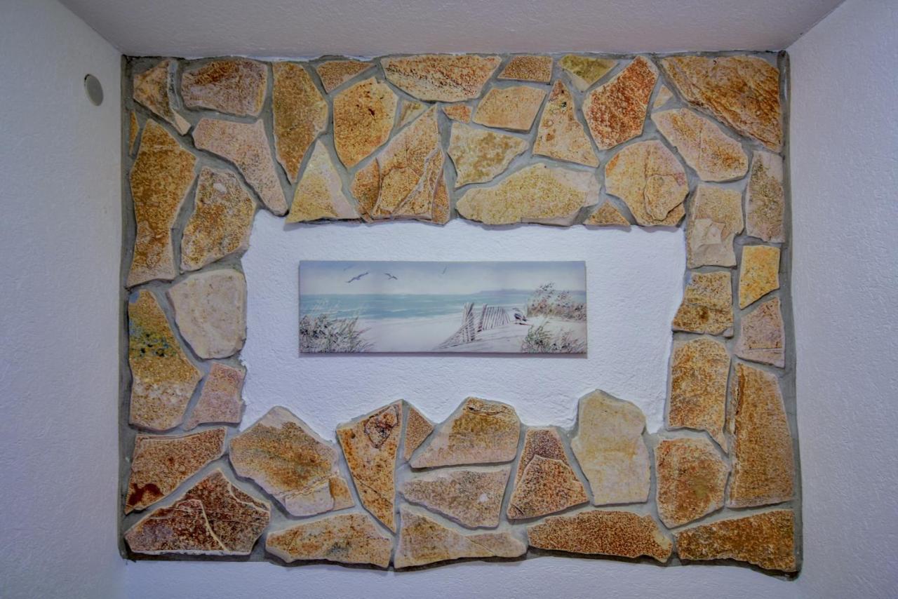 Pataki Guesthouse Petrovac Eksteriør bilde